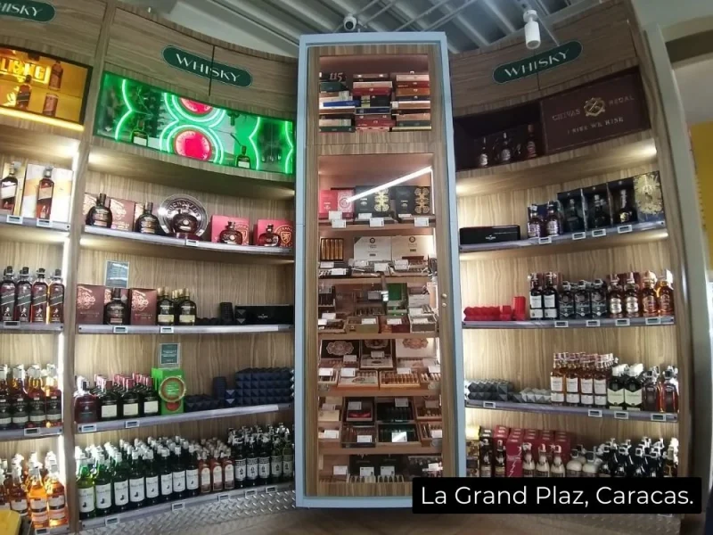 La Grand Plaz